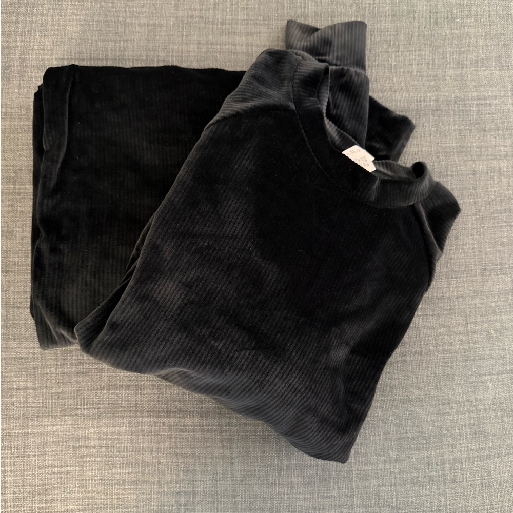 Victoria’s Secret Velour Matching Ser